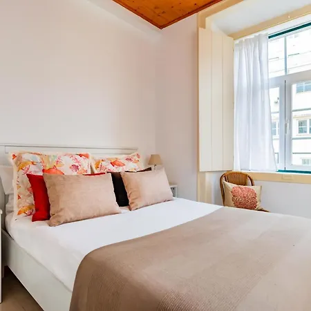1br - Downtown Chiado Lisbon
